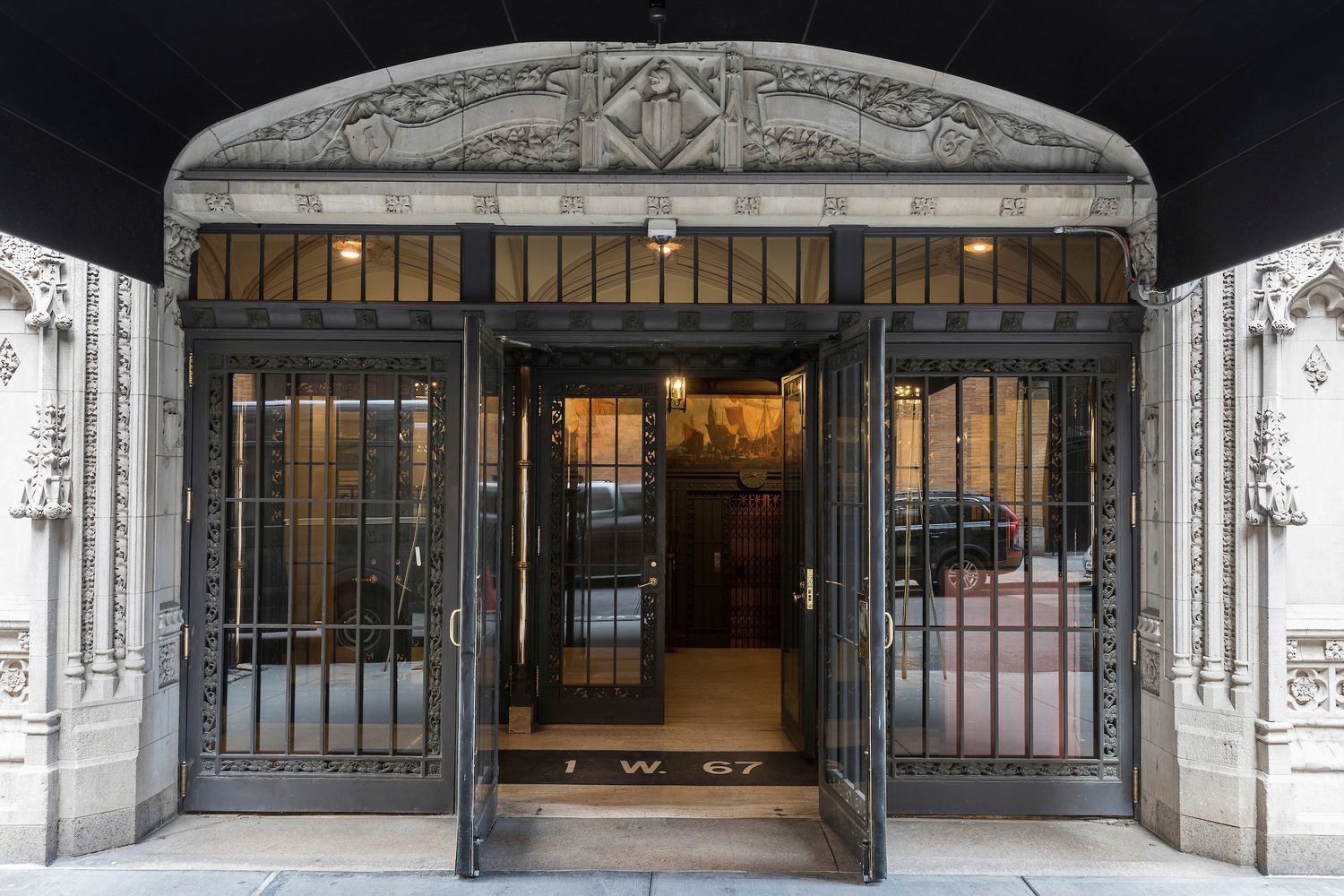 a view of a entryway of the house