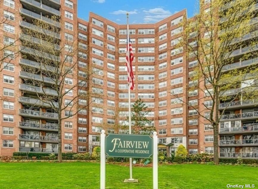 61-20 Grand Central Parkway, Unit C1006 Queens, NY 11375 - Photo 1 of 5