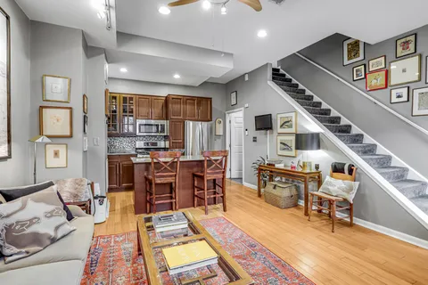 $799,900 | 313 M Street Northwest, Washington, DC 20001
