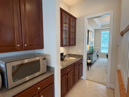 $1,000,000 | 12108 Skylark Road, Clarksburg, MD 20871