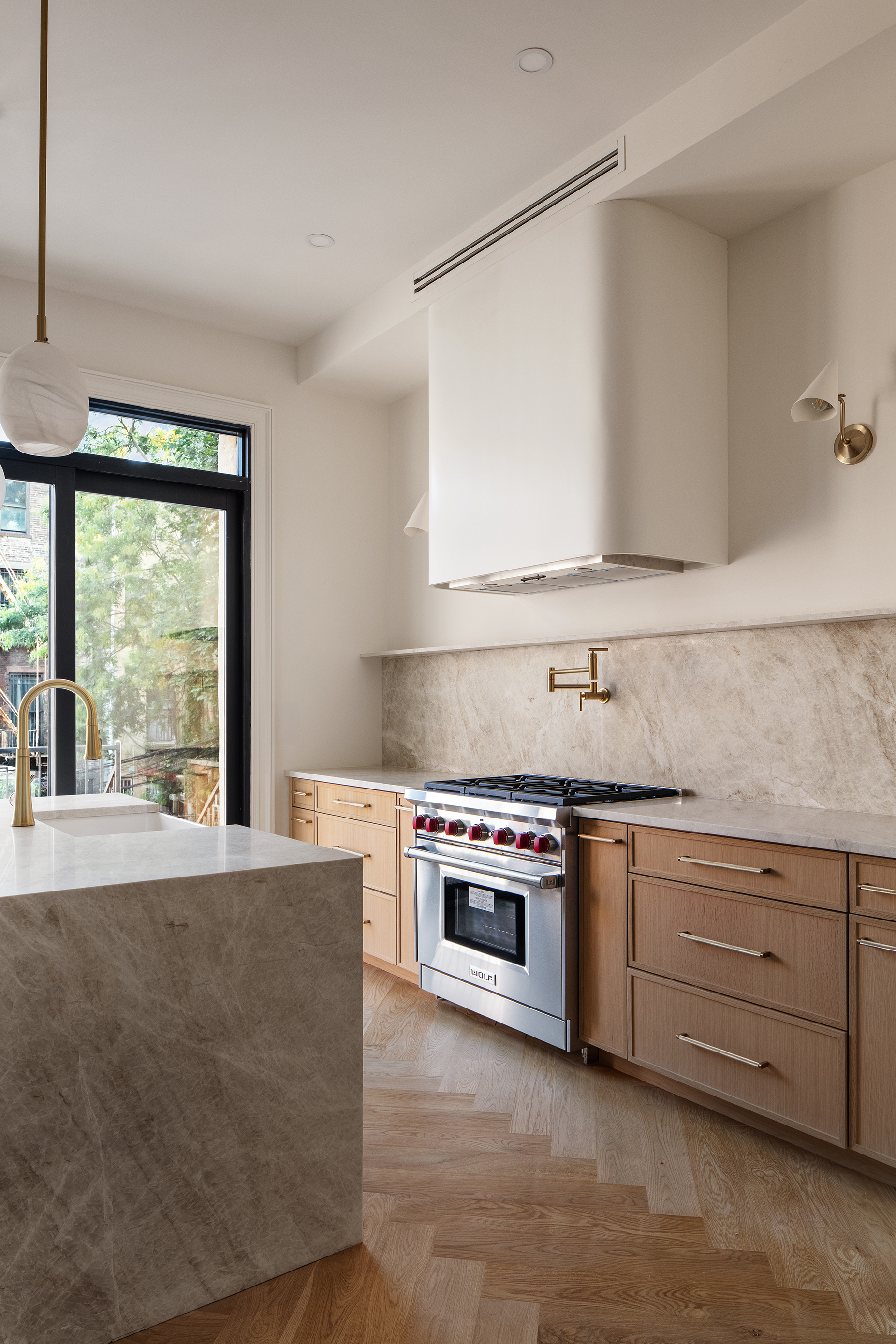 398 Putnam Avenue Brooklyn, NY 11216 - Photo 7 of 32