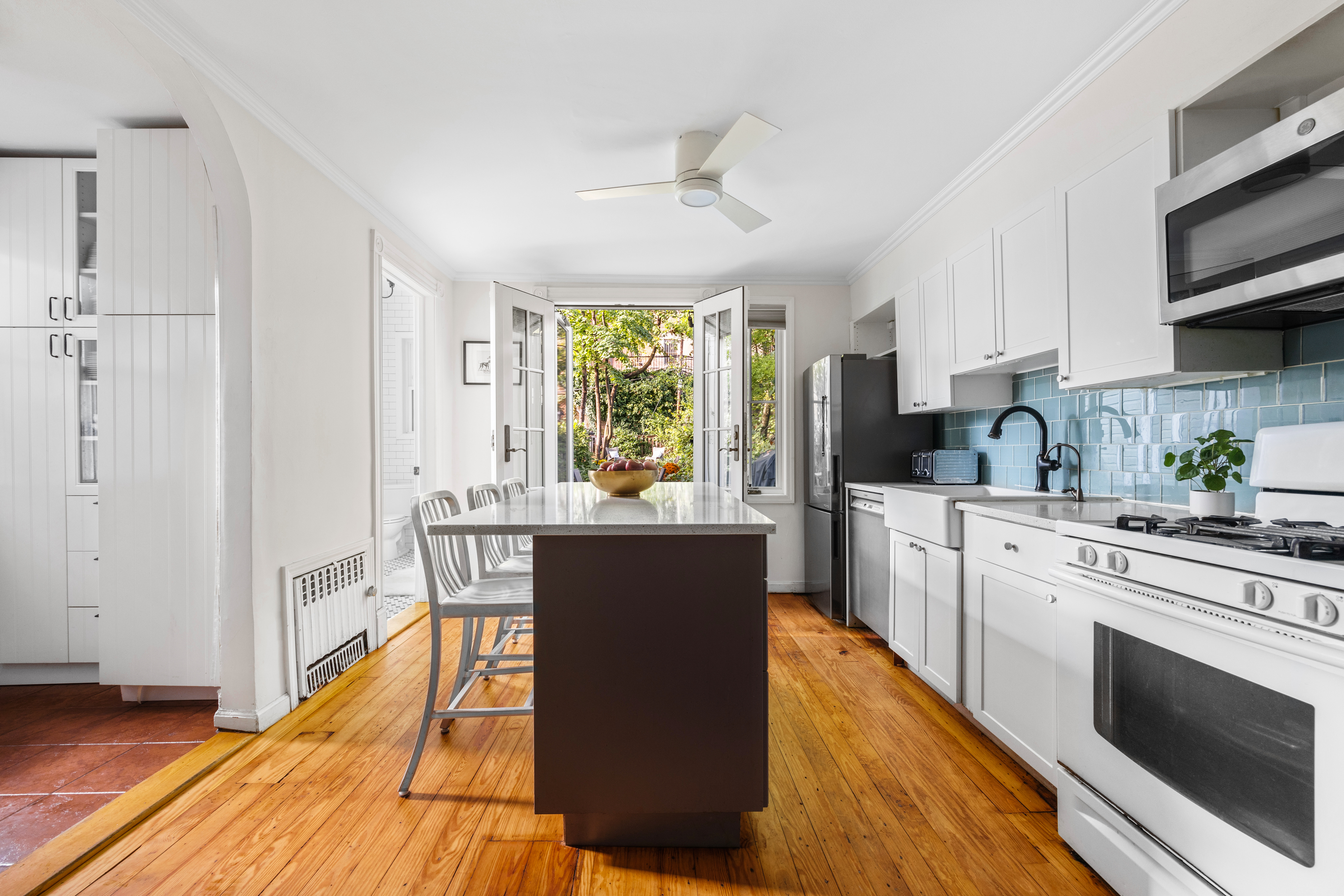 621 Vanderbilt Street Brooklyn, NY 11218 - Photo 10 of 23