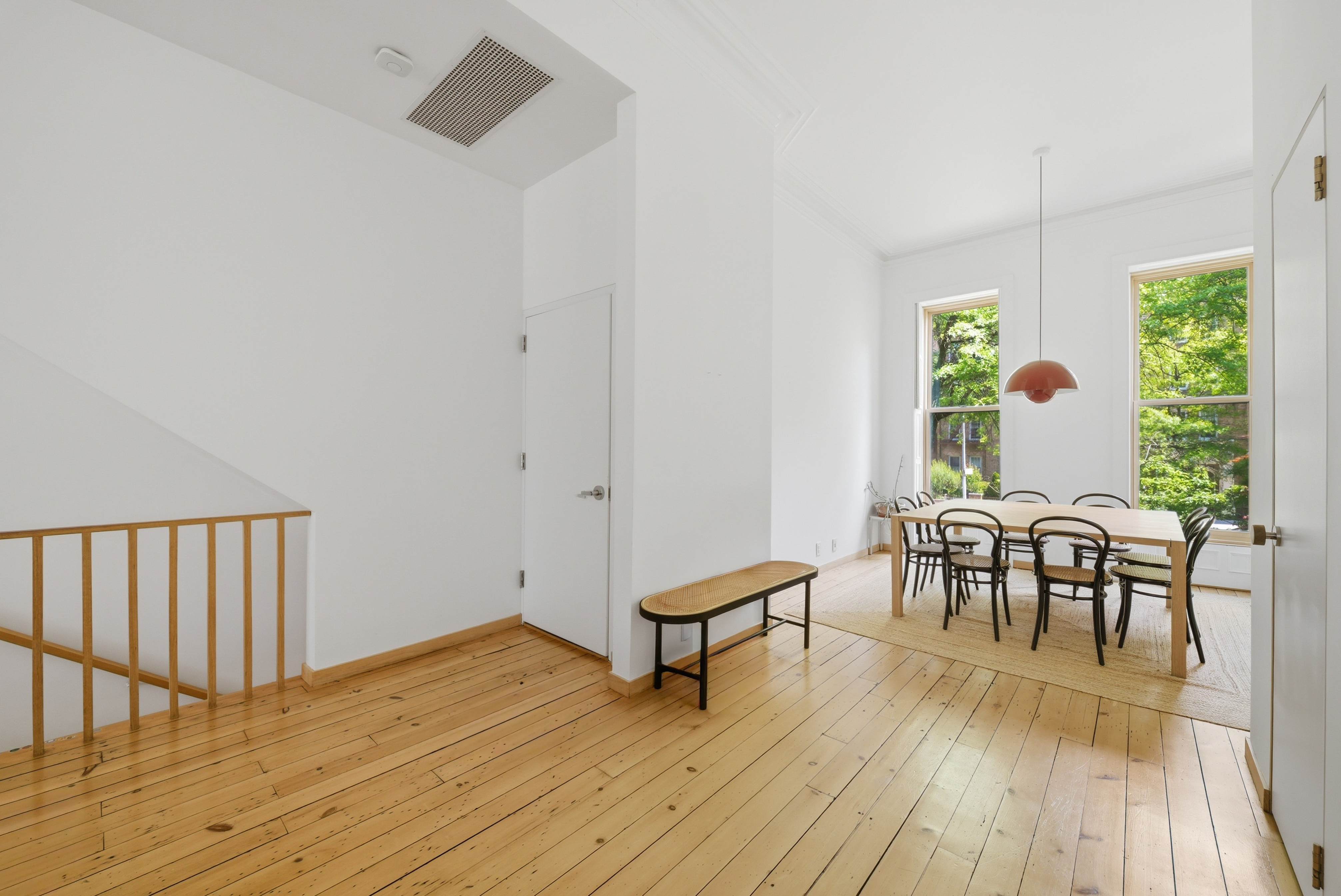 304 Clinton Avenue Brooklyn, NY 11205 - Photo 6 of 27
