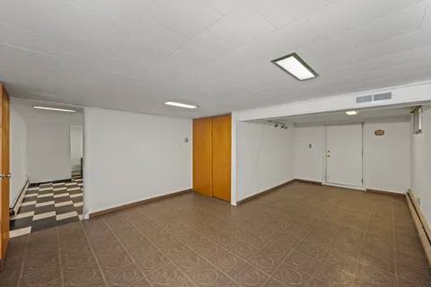 $669,000 | 522 Stewart Avenue | South New York