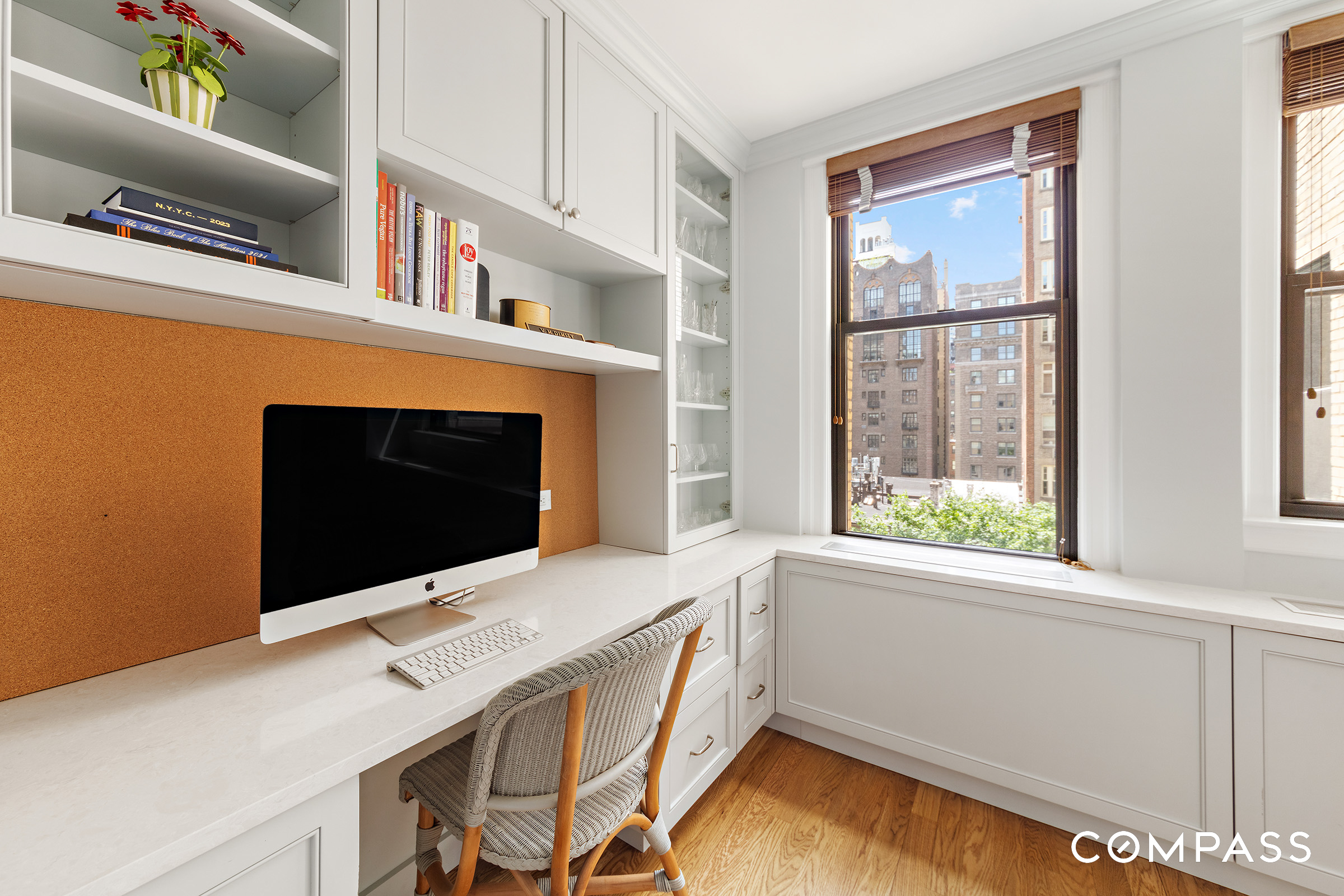 150 East 73rd Street, Unit 8B Manhattan, NY 10021 - Photo 7 of 15