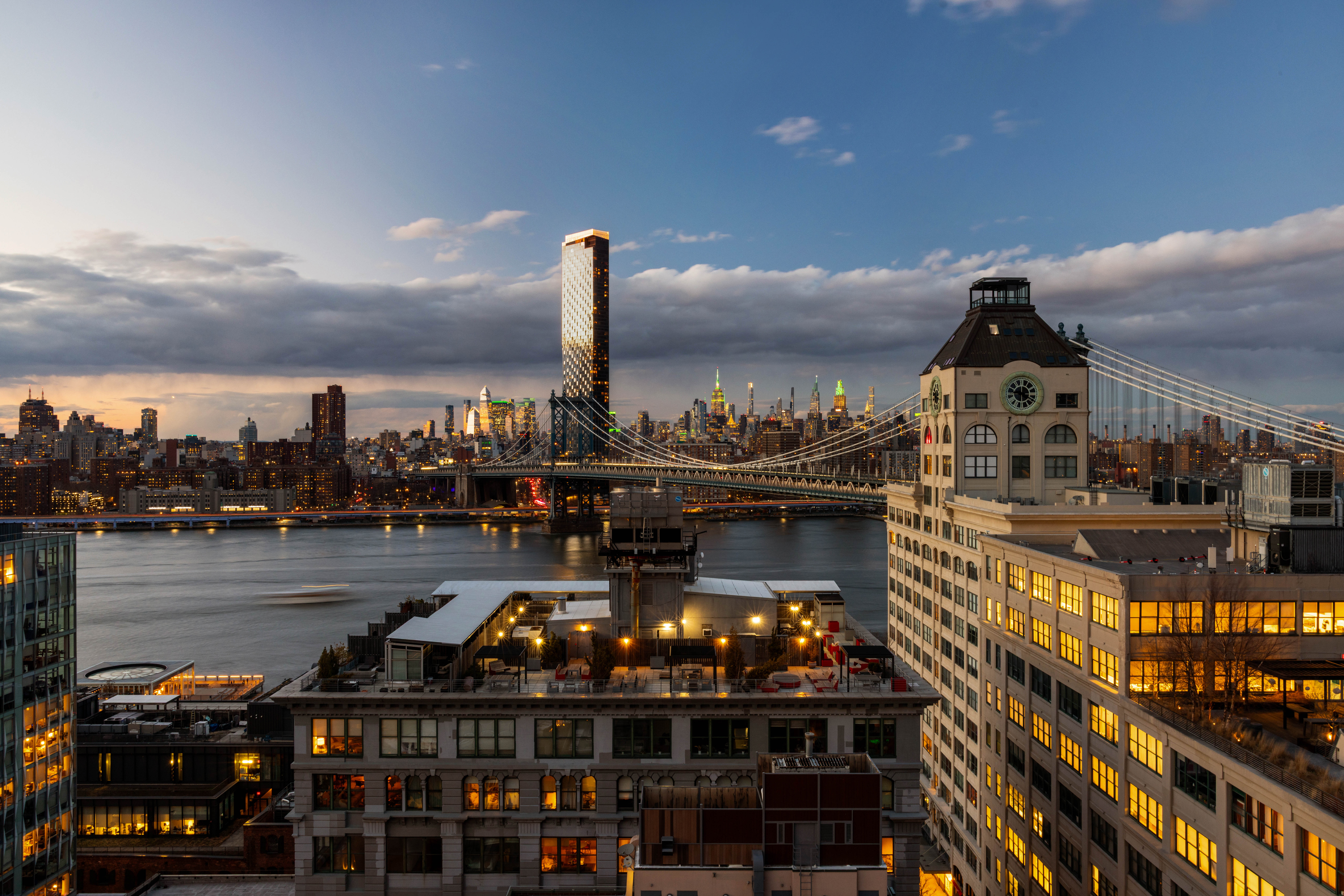 30 Front Street, Unit 21AD Brooklyn, NY 11201 - Photo 3 of 31 a picture of city view