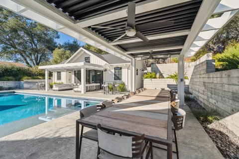 $4,590,000 | 519 Reed Court, Healdsburg, CA 95448