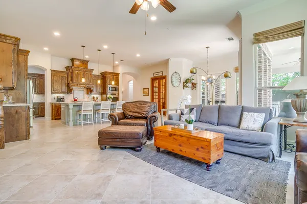 $1,325,000 | 6609 Fairway Drive, Westworth Village, TX 76114