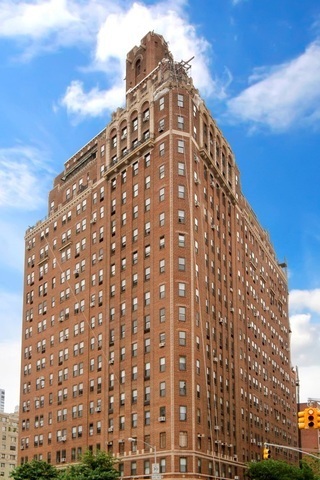 230 Riverside Drive, Unit 2E Manhattan, NY 10025 - Photo 11 of 12