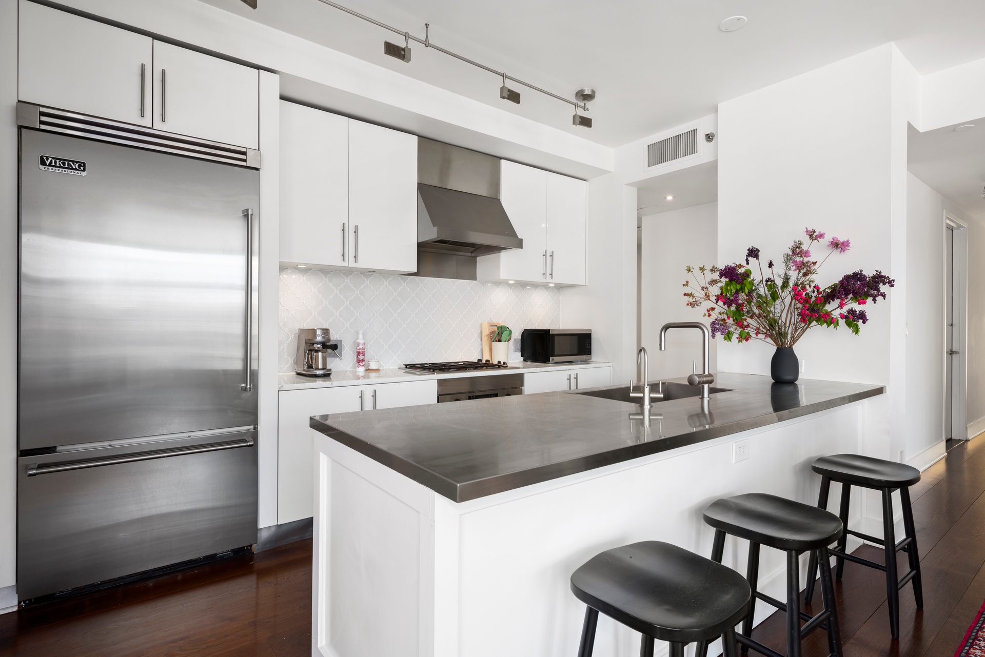 304 Spring Street, Unit 7 Manhattan, NY 10013 - Photo 4 of 10