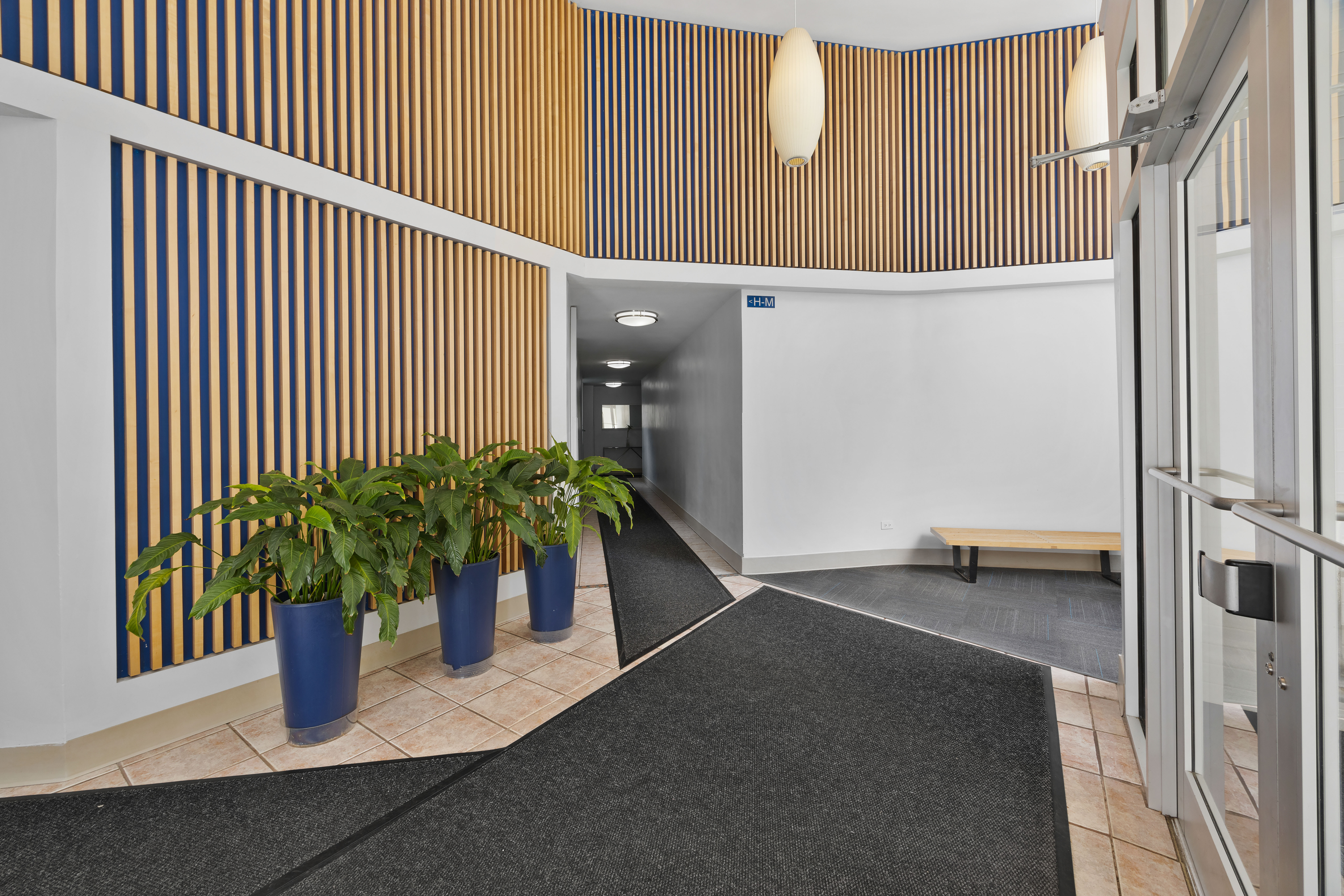 255 Fieldston Terrace, Unit 2L Bronx, NY 10471 - Photo 29 of 32 a potted plant sitting in front of a building