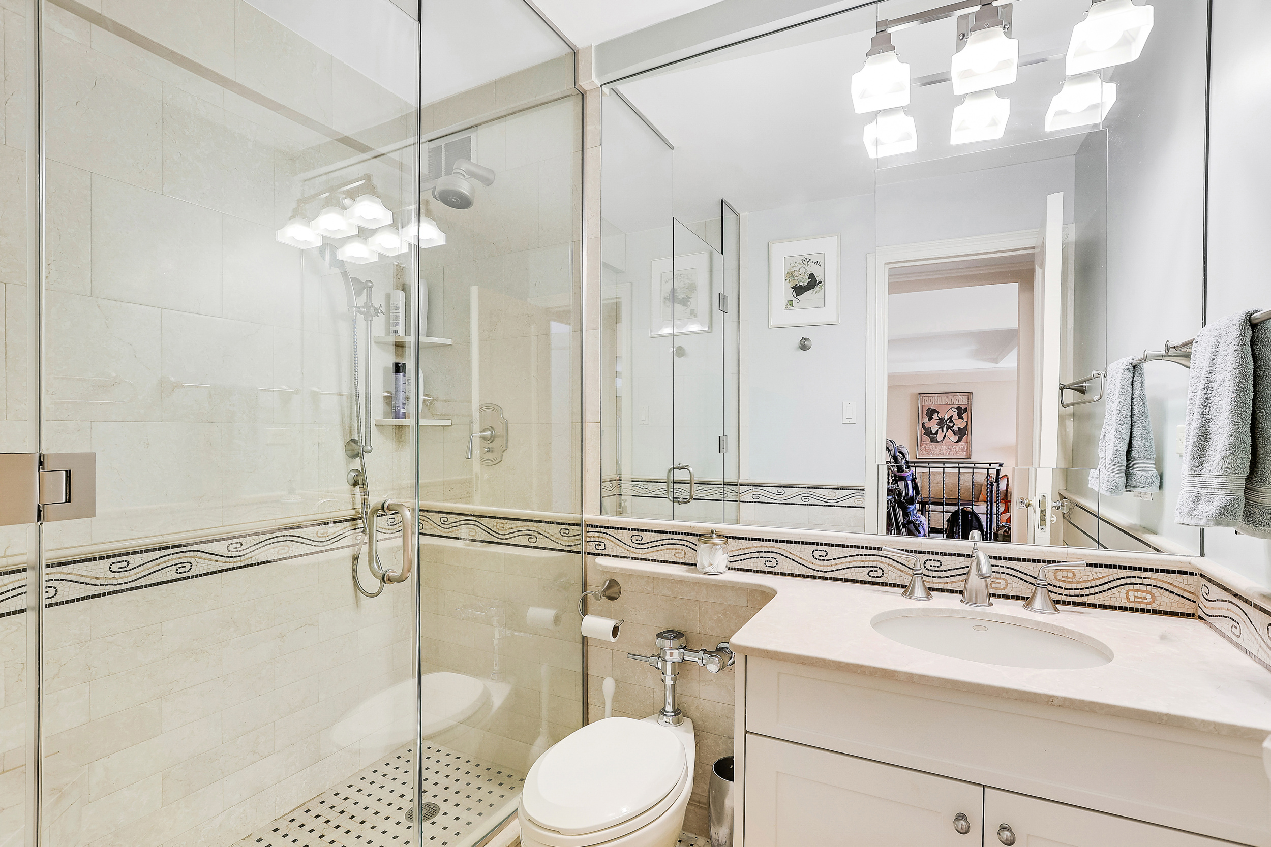 336 West End Avenue, Unit 11D Manhattan, NY 10023 - Photo 11 of 13 Gallery Image 11