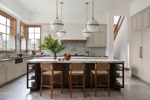 Contact Agent | 600 Logans Lane, Austin, TX 78746