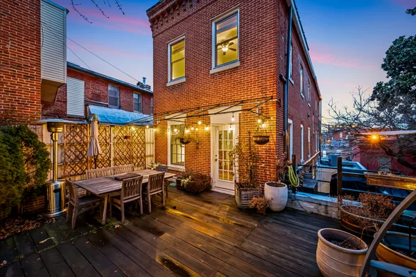 Contact Agent | 16 West Read Street, Baltimore, MD 21201