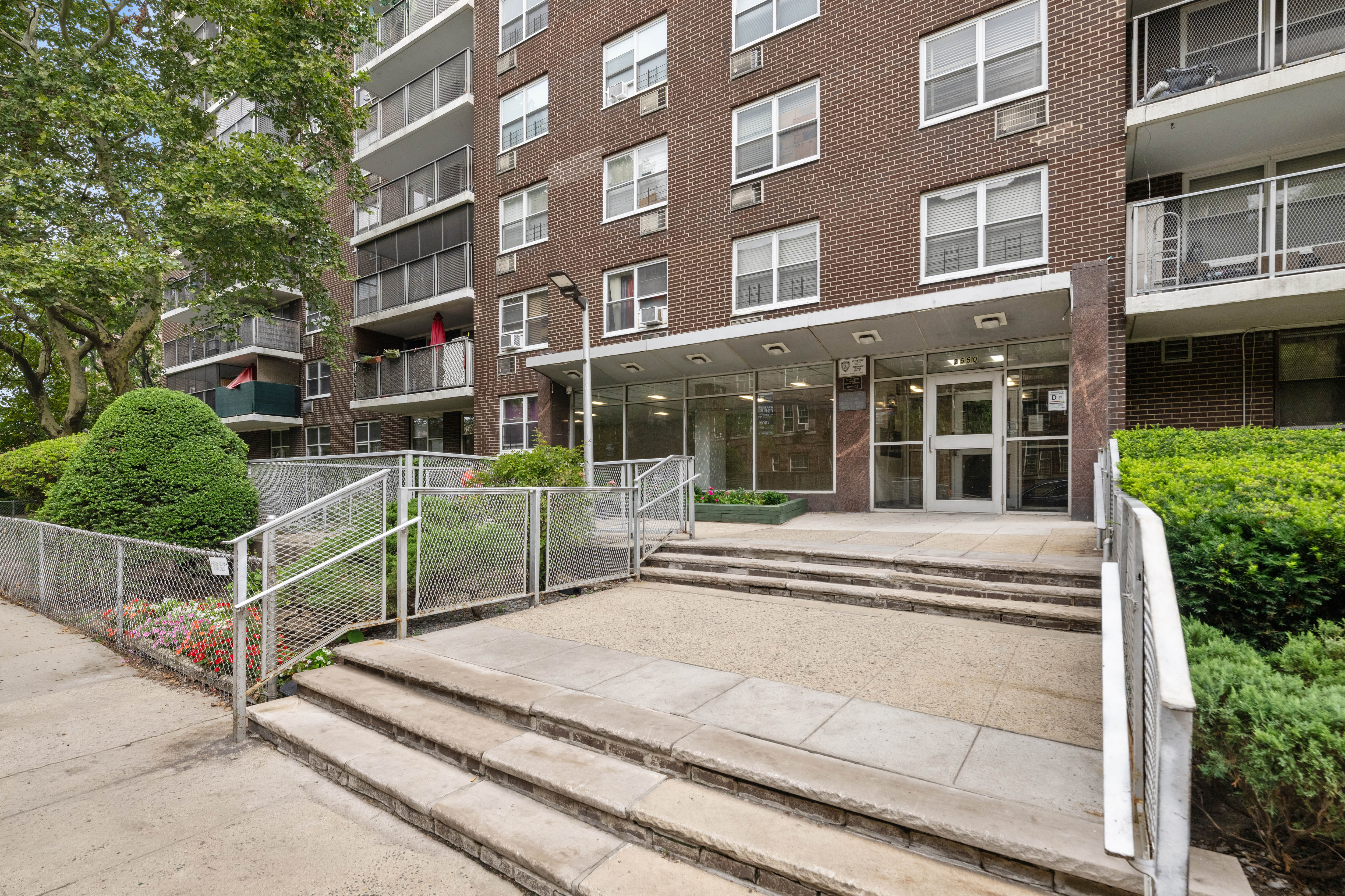 2550 Olinville Avenue, Unit 7E Bronx, NY 10467 - Photo 9 of 10 Gallery Image 9