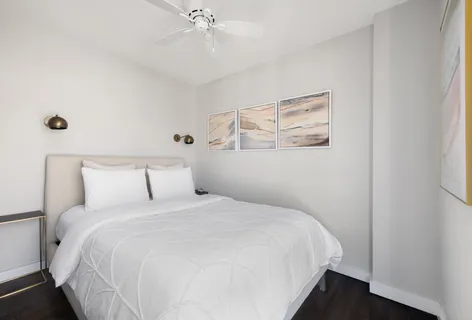 $875,000 | 445 West 19th Street, Unit 8H | Chelsea