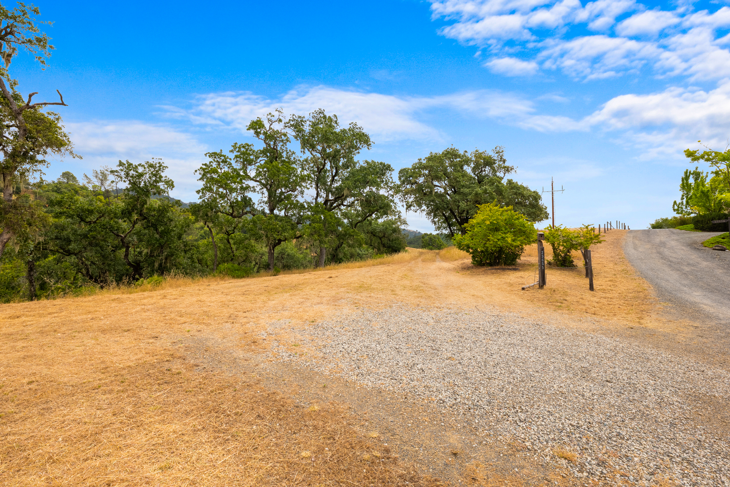 23655 Vineyard Road Geyserville, CA 95441 - Photo 9 of 25