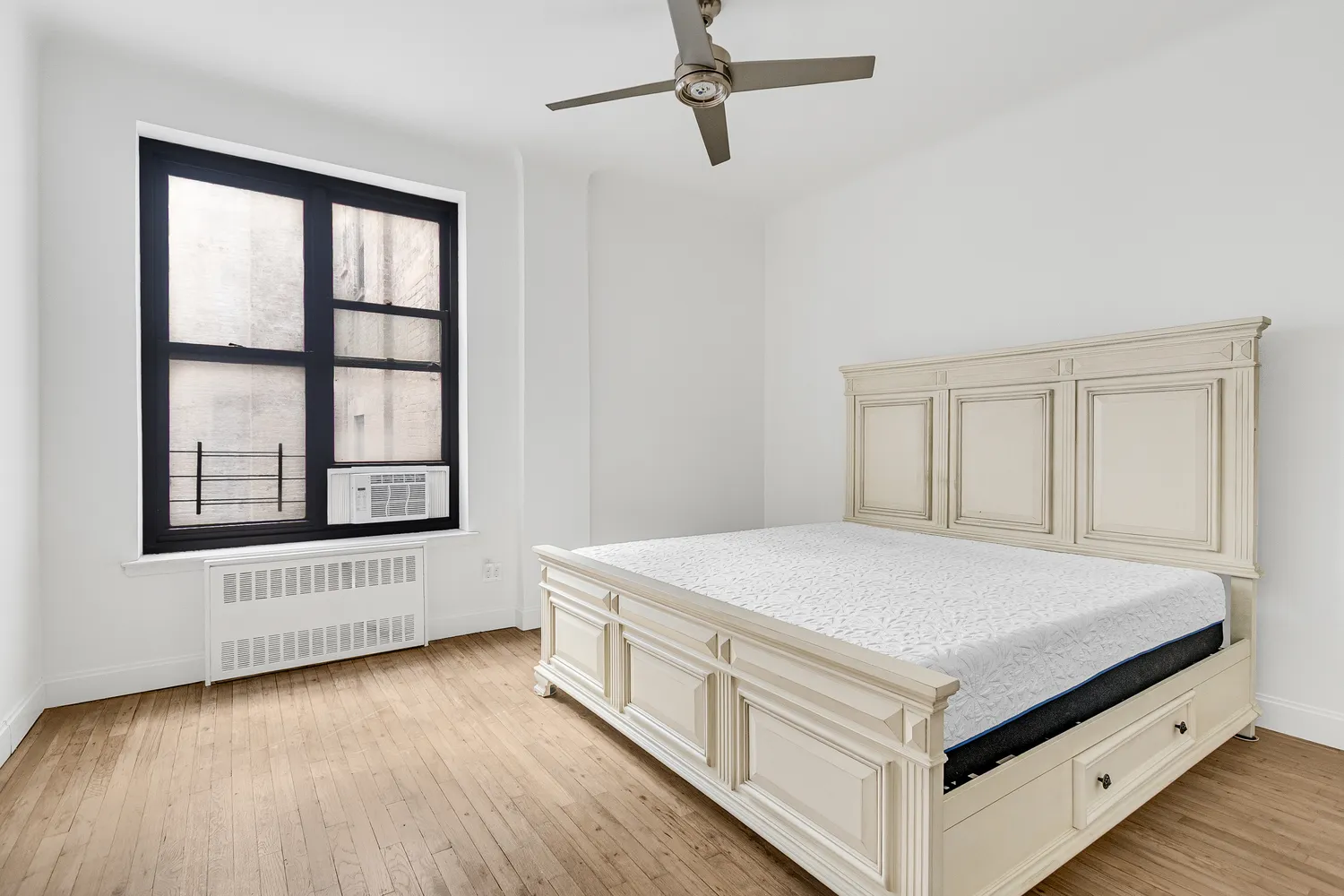 $4,500 | 51 West 81st Street, Unit 9L | Upper West Side