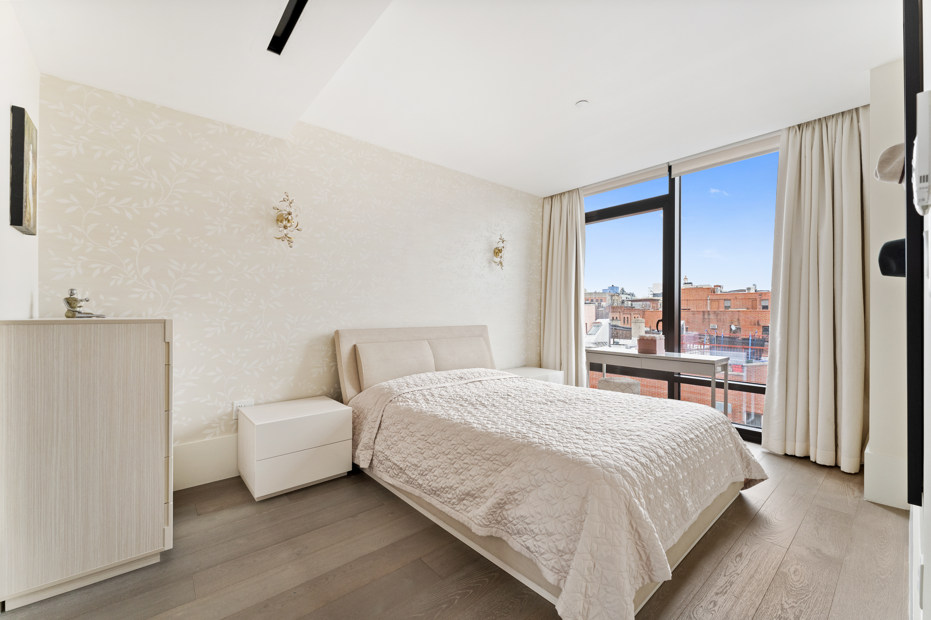 429 Kent Avenue, Unit 805 Brooklyn, NY 11249 - Photo 5 of 18