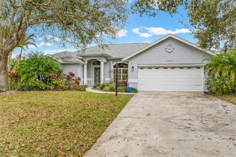$475,000 | 4955 5th Place, Vero Beach, FL 32968
