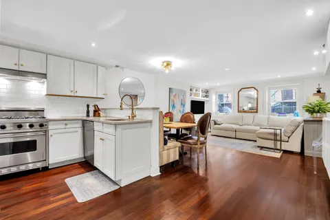 $2,000,000 | 481 Henry Street, Unit GARDEN | Cobble Hill