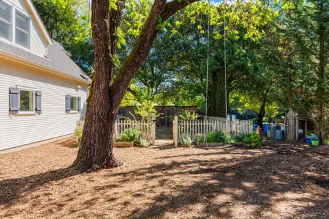 $3,050,000 | 4011 East 3rd Avenue, Napa, CA 94558