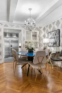 $3,300,000 | 327 Central Park West, Unit 2B | Upper West Side