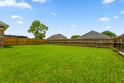 $264,900 | 1748 North Haniel Drive, Lake Charles, LA 70611