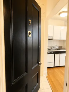 $385,000 | 132 Remsen Street, Unit 7 | Brooklyn Heights