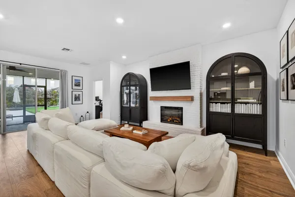 $719,000 | 10913 Honor Road, Tampa, FL 33625