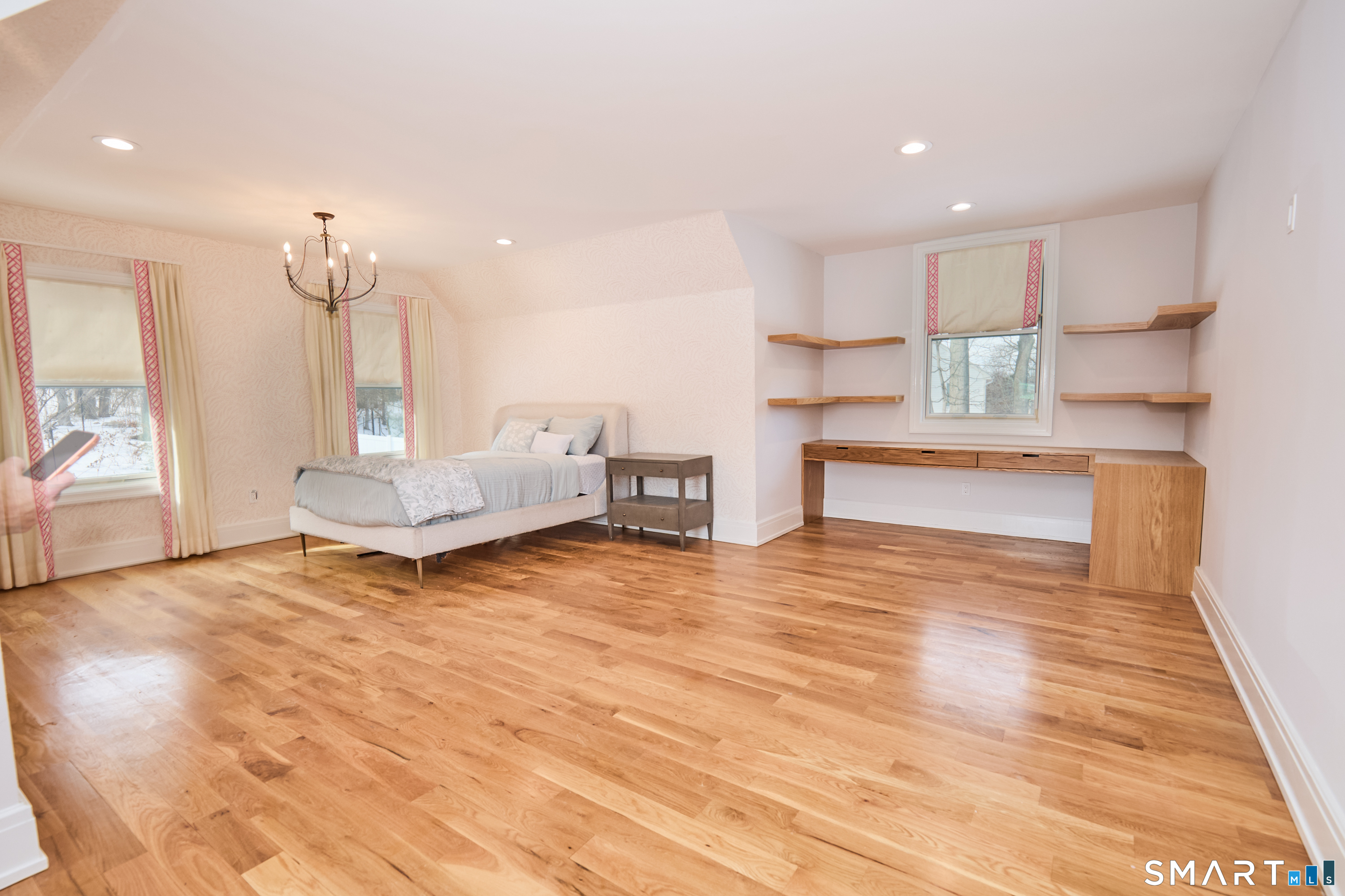 70 Meadow Ridge Road Fairfield, CT 06890 - Photo 29 of 40