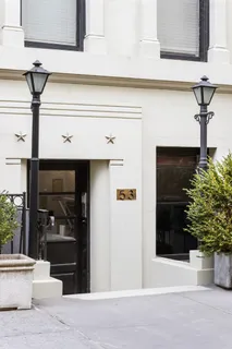 $9,250,000 | 53 East 67th Street | Lenox Hill