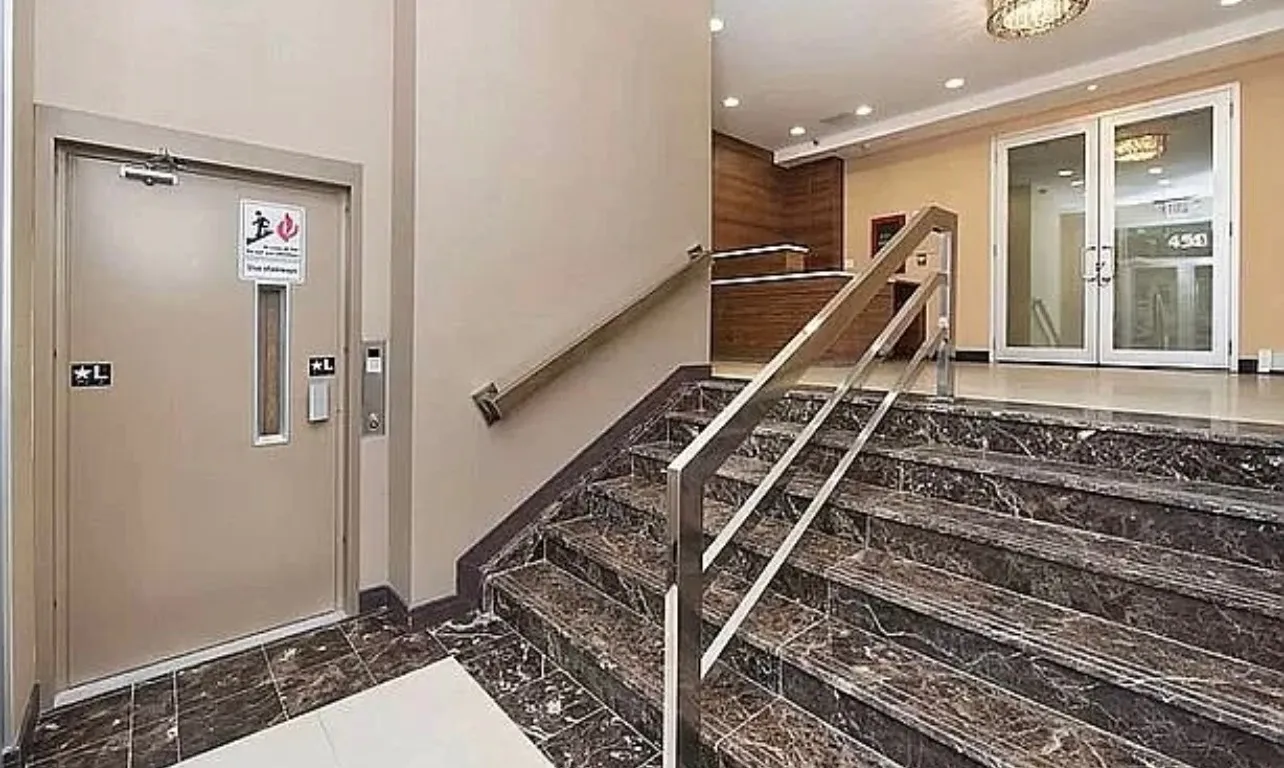 $3,300 | 456 West 167th Street, Unit 6C | Washington Heights