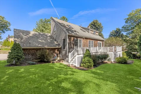 Contact Agent | 18 Cedarledge Villiage, Unit 18, Cohasset, MA 02025