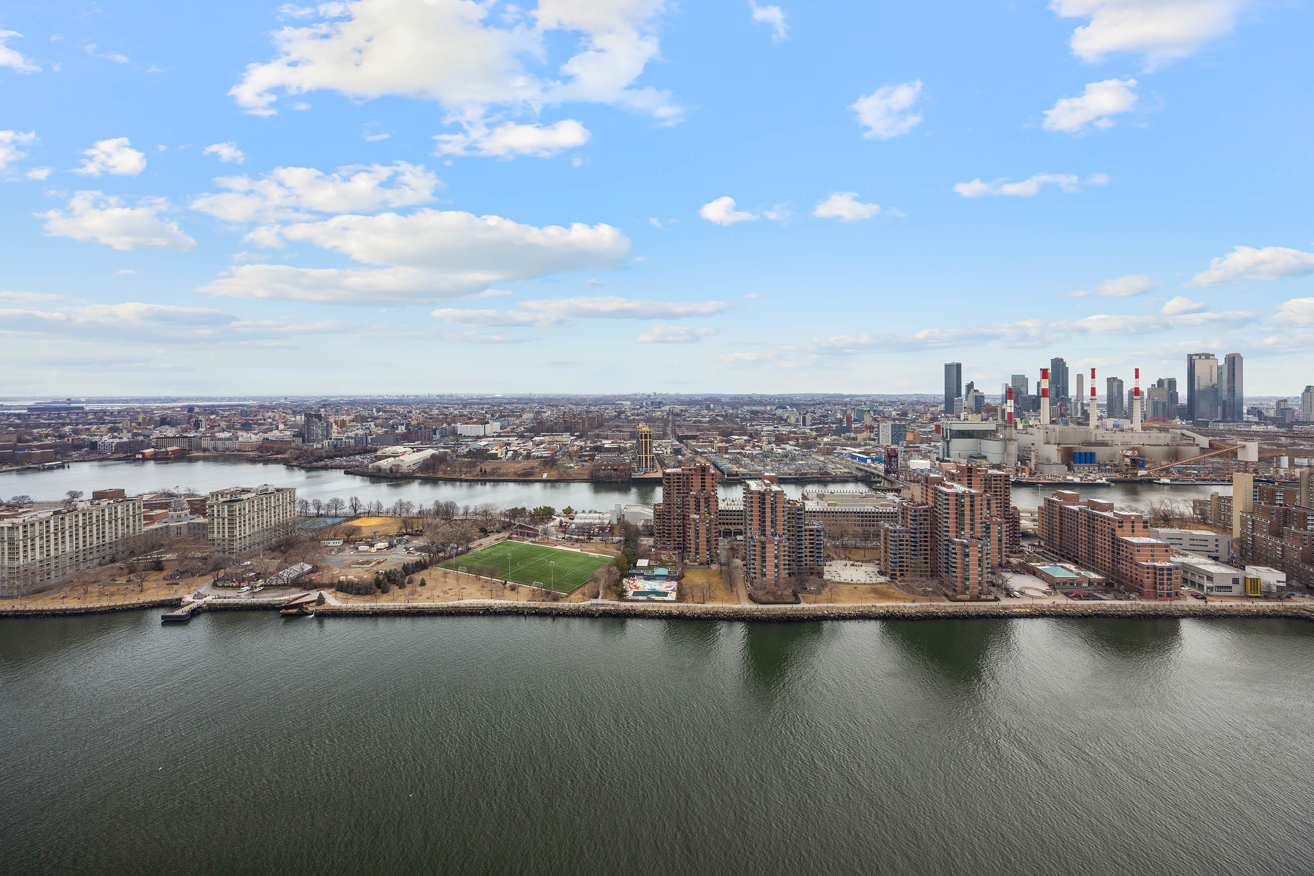 530 East 76th Street, Unit PH36/37E Manhattan, NY 10021 - Photo 5 of 29 a view of a city with lake