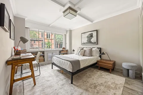 $3,490,000 | 69 West 9th Street, Unit 2B | Greenwich Village