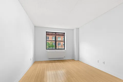 $720,000 | 516 West 47th Street, Unit S3E | Hell's Kitchen