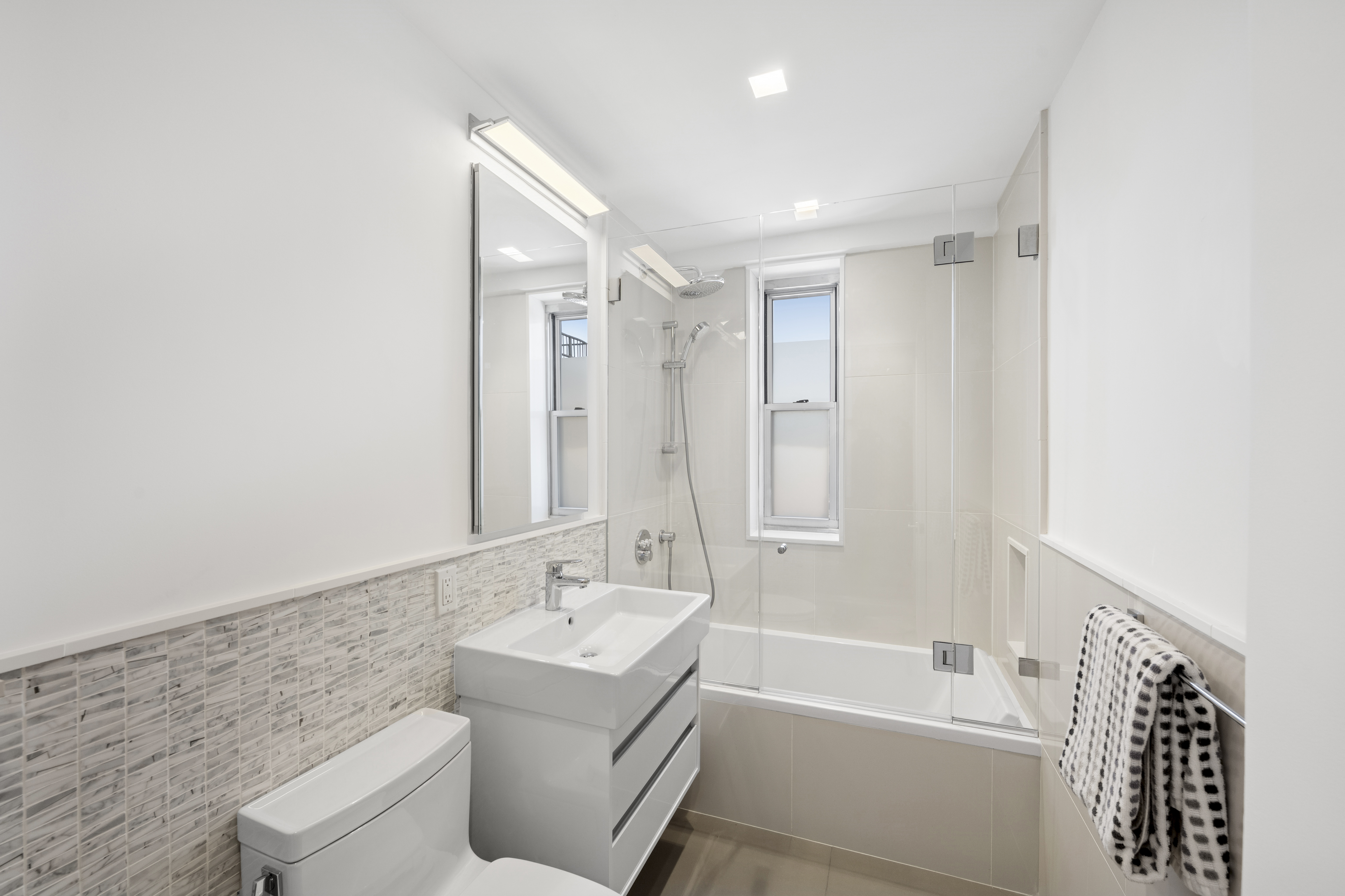573 Grand Street, Unit D1707&1801 Manhattan, NY 10002 - Photo 11 of 15