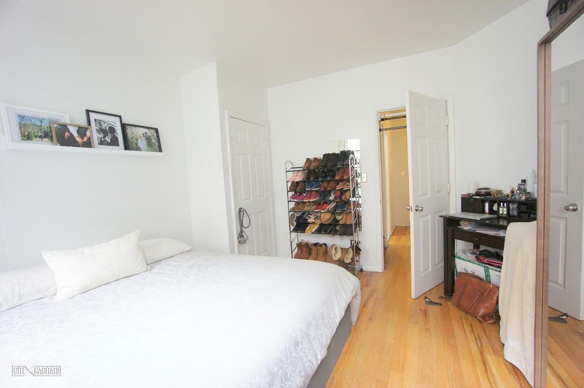 313 West 114th Street, Unit 2A Manhattan, NY 10026 - Photo 1 of 7