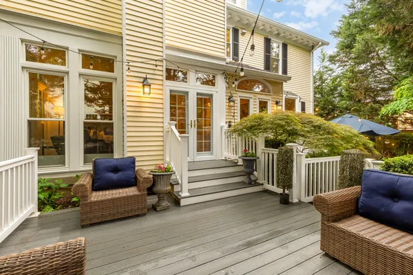 Contact Agent | 3804 Jenifer Street Northwest, Washington, DC 20015