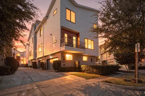 $650,000 | Address Upon Request, Dallas, TX 75206