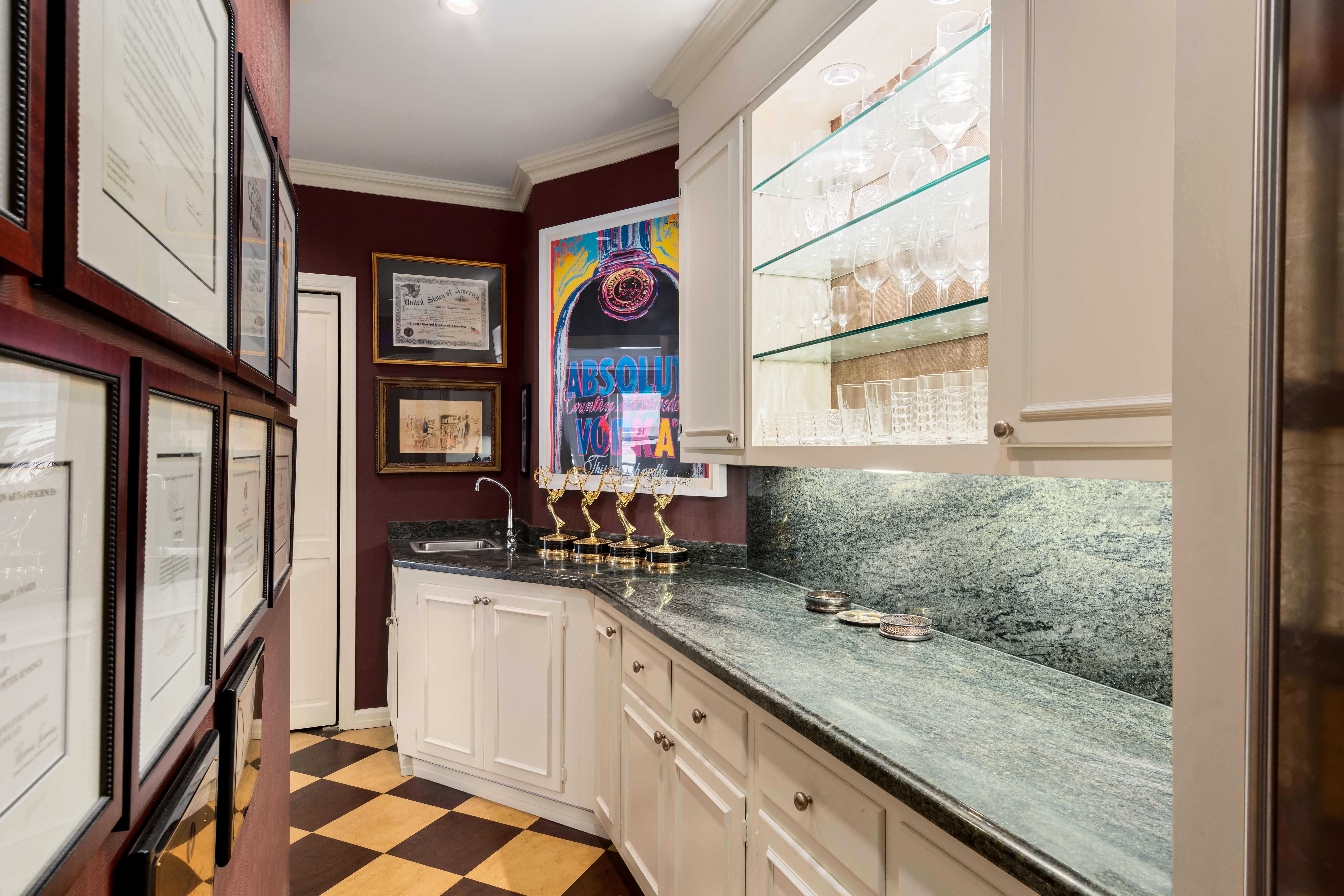 33 East 70th Street, Unit 8C Manhattan, NY 10021 - Photo 6 of 18