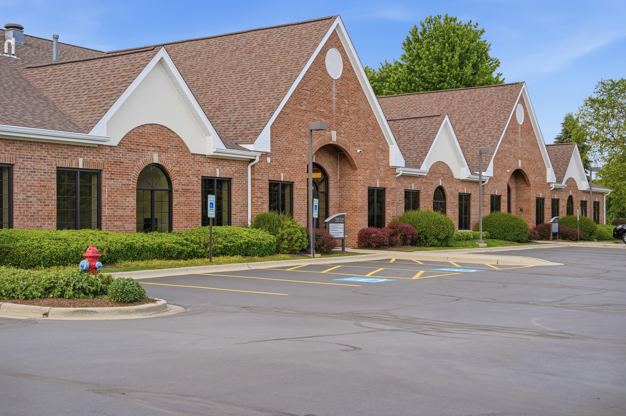 6475 Washington Street Gurnee, IL 60031 - Photo 2 of 57