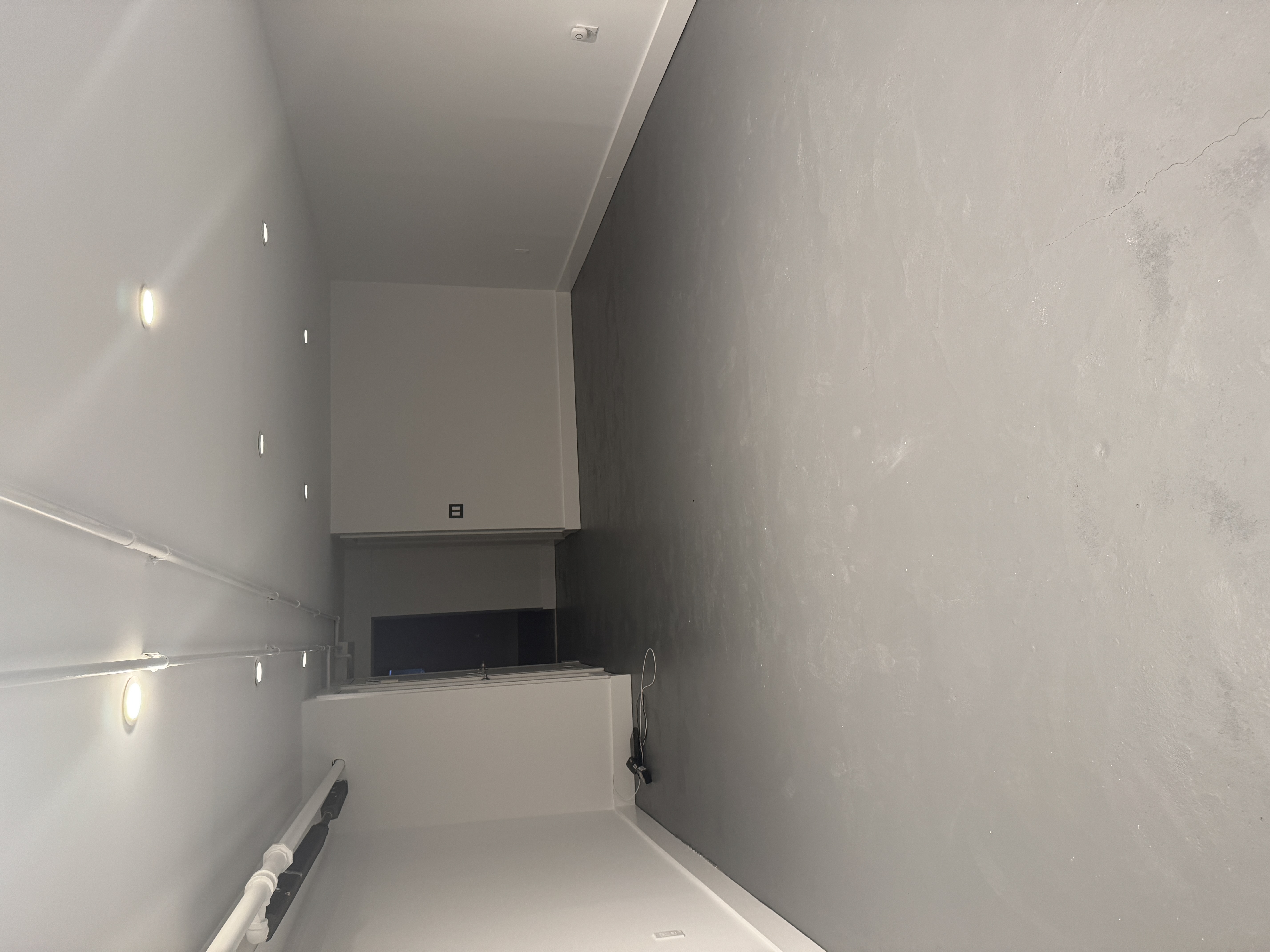 285 Empire Boulevard Brooklyn, NY 11225 - Photo 15 of 18 an empty room with a empty space