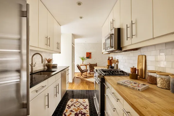 $2,100,000 | 211 East 3rd Street, Unit 5R | East Village