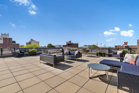 $1,265,000 | 695 6th Avenue, Unit 2L | Greenwood Heights