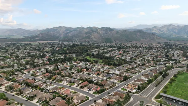 $1,045,000 | 6051 Tahoe Place, Camarillo, CA 93012