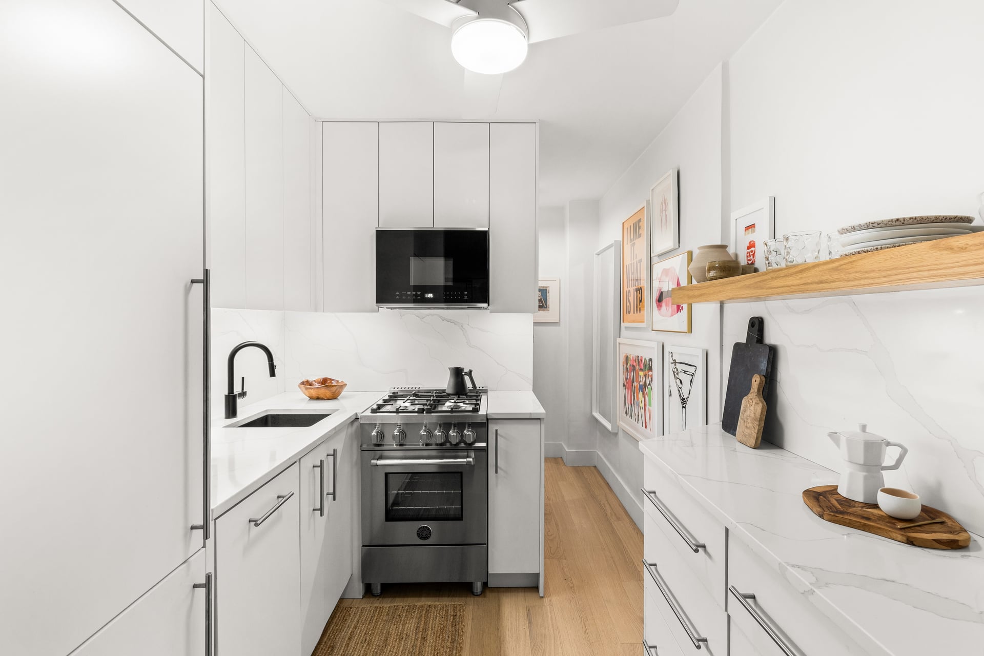105 West 13th Street, Unit 2A Manhattan, NY 10011 - Photo 3 of 8 Gallery Image 3