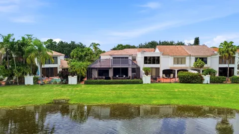 $1,295,000 | 22583 Caravelle Circle, Boca Raton, FL 33433