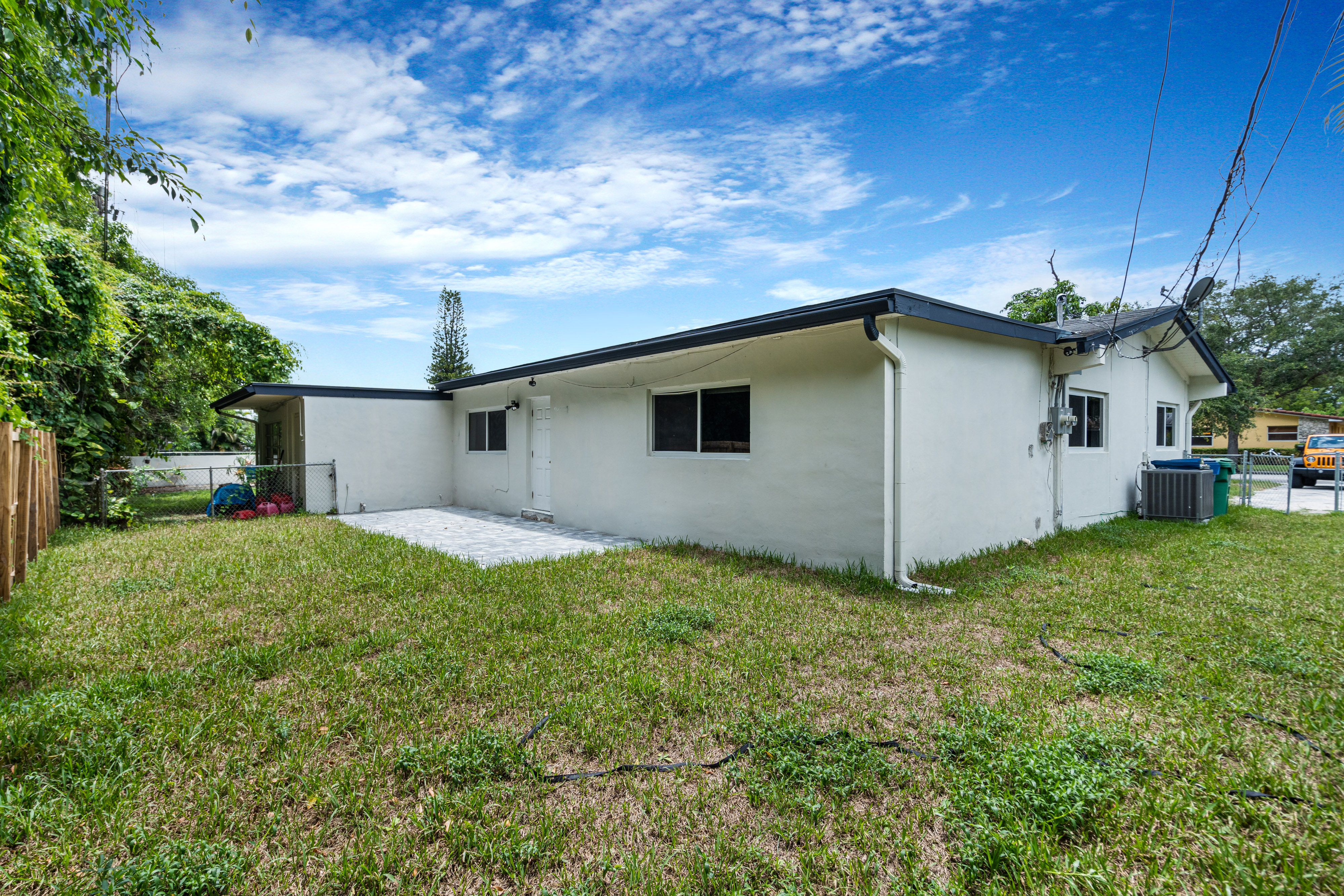 11511 Southwest 81st Road Miami, FL 33156 - Photo 33 of 34